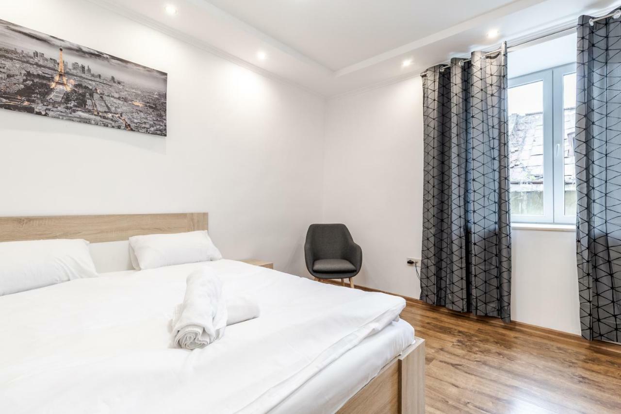 Homey Apartment 리비프 외부 사진